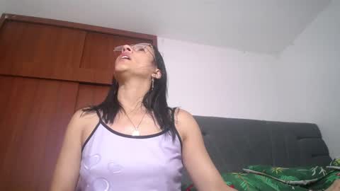 Yiny online show from January 16, 12:53 pm