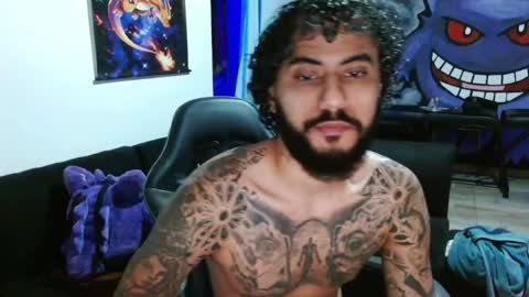 Snapshot of yio__cohen chatting on July 6, 12:51 am yio cohen online show from July 6, 12:51 am