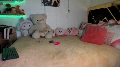 lucy online show from November 11, 7:52 am