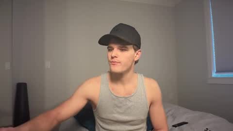 Snapshot of yngdesire1 chatting on January 16, 11:42 pm yngdesire1 online show from January 16, 11:42 pm