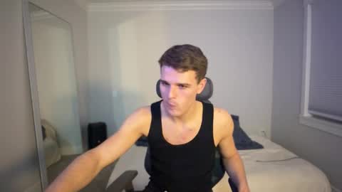 Snapshot of yngdesire1 chatting on February 2, 7:07 am yngdesire1 online show from February 2, 7:07 am