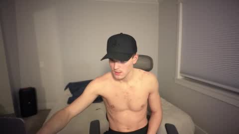 Snapshot of yngdesire1 chatting on February 3, 5:05 am yngdesire1 online show from February 3, 5:05 am