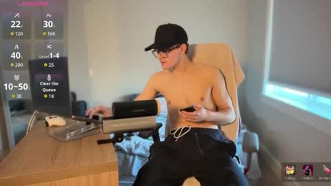 Snapshot of yngdesire1 chatting on February 11, 12:04 am yngdesire1 online show from February 11, 12:04 am