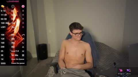 Snapshot of yngdesire1 chatting on February 12, 5:57 am yngdesire1 online show from February 12, 5:57 am