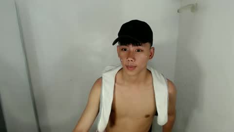 ynotyu online show from March 27, 12:27 am