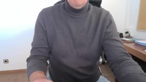 Snapshot of yo47 chatting on January 14, 2:55 pm Yo47 online show from January 14, 2:55 pm