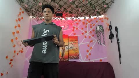 yoel_allan_hot88 online show from September 15, 7:36 pm
