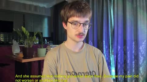 Snapshot of yoga_pizza_420 chatting on May 17, 3:37 am Max online show from May 17, 3:37 am