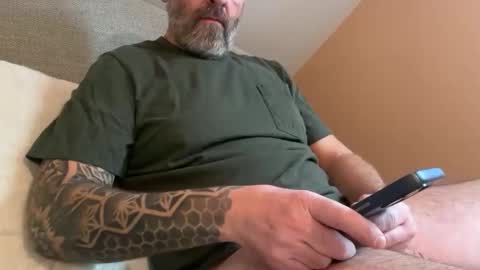Snapshot of yogaman1 chatting on April 2, 6:05 pm Yogaman1 online show from April 2, 6:05 pm