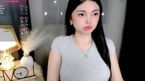Snapshot of yogirl_abby chatting on May 17, 5:31 pm Hi i am Abby i am Filipina Aussie youve ever wanted to meet NOT INTO CHEAP GUY online show from May 17, 5:31 pm