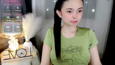 Snapshot of yogirl_abby chatting on June 29, 4:51 pm Hi i am Abby i am Filipina Aussie youve ever wanted to meet NOT INTO CHEAP GUY online show from June 29, 4:51 pm