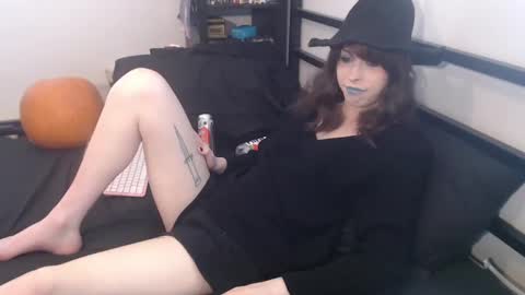 Yokai Girl online show from October 9, 9:02 pm