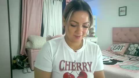 yokiko online show from November 5, 2:50 pm