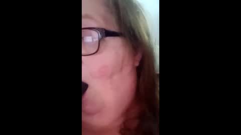 Snapshot of yomoopy chatting on December 4, 6:12 am yomoopy online show from December 4, 6:12 am