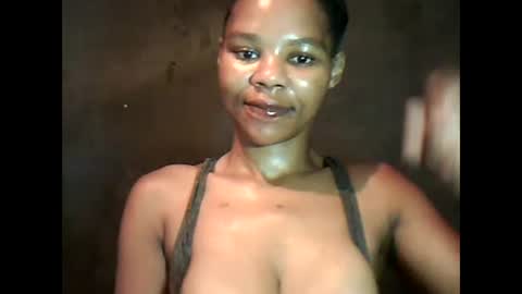 amazingkellyxx online show from December 23, 5:06 am