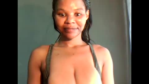 amazingkellyxx online show from January 18, 9:56 am