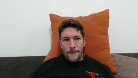 yone23 online show from January 5, 9:29 pm