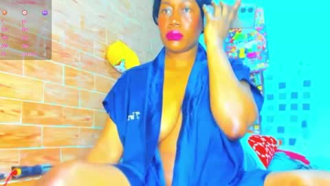 yonnsol_avril online show from April 13, 6:35 pm