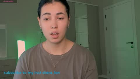 yooleen online show from September 18, 3:41 am