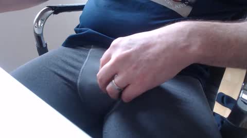 yorkiemanuk online show from February 26, 10:14 am