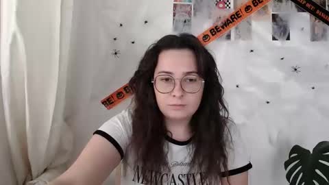 Aurora online show from September 29, 2:11 pm