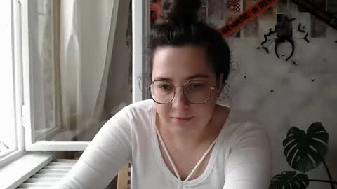 Aurora online show from October 9, 10:13 am