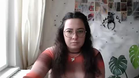 Aurora online show from October 11, 10:03 am