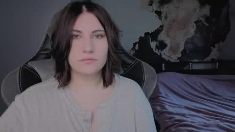 Snapshot of you_lika chatting on May 10, 2:06 am Lika online show from May 10, 2:06 am