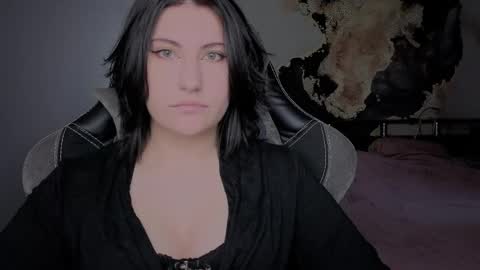 Snapshot of you_lika chatting on May 24, 1:54 am Lika online show from May 24, 1:54 am