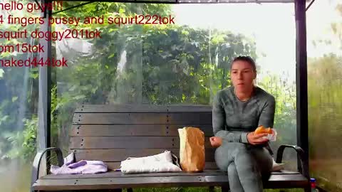 Snapshot of you_love_melisa chatting on June 4, 9:04 am private on 18 per minute start private 500 tokensOnlyfans online show from June 4, 9:04 am