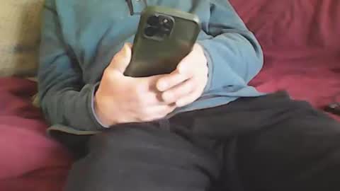 Snapshot of youneverknowimight2 chatting on March 9, 10:52 pm kindahorny online show from March 9, 10:52 pm