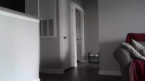 Snapshot of youneverknowimight2 chatting on October 15, 6:30 pm kindahorny online show from October 15, 6:30 pm