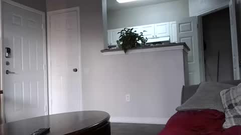 Snapshot of youneverknowimight2 chatting on March 17, 2:42 pm kindahorny online show from March 17, 2:42 pm