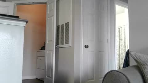 Snapshot of youneverknowimight2 chatting on March 24, 6:13 pm kindahorny online show from March 24, 6:13 pm