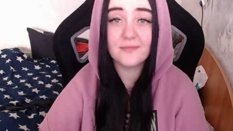 your_8a8y online show from March 11, 8:09 am