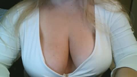 Maria Love online show from February 28, 7:53 am