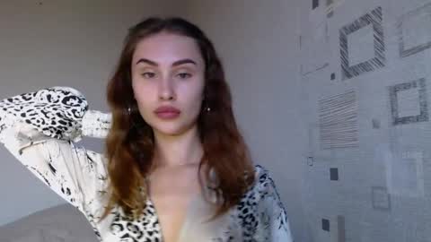 Snapshot of your_ameliaa chatting on April 1, 1:41 pm Amelia online show from April 1, 1:41 pm