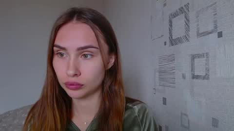 Snapshot of your_ameliaa chatting on April 26, 11:30 am Amelia online show from April 26, 11:30 am