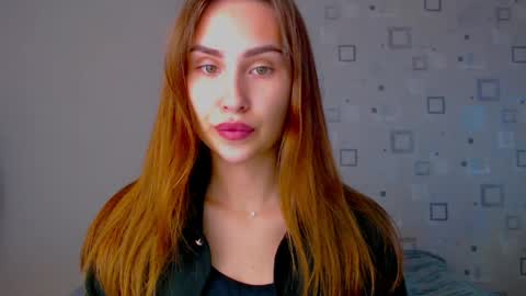 Snapshot of your_ameliaa chatting on May 17, 4:47 pm Amelia online show from May 17, 4:47 pm