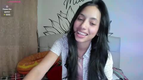 mia3 online show from March 2, 11:09 pm