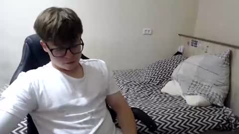 Snapshot of your_boyfriend123 chatting on July 28, 2:35 pm Max online show from July 28, 2:35 pm