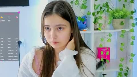 Julia Next stream  online show from February 15, 4:25 pm