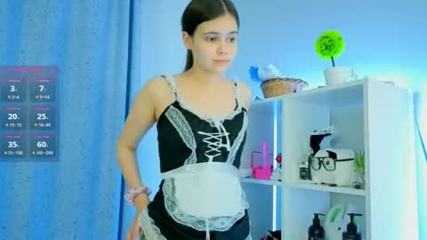 Snapshot of your_casual_vibes chatting on July 21, 8:33 pm Julia Next stream online show from July 21, 8:33 pm