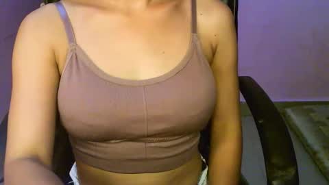 your_charming_baby online show from April 28, 2:11 pm