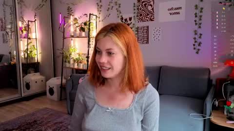 Snapshot of your_corvus chatting on May 12, 10:45 am your_corvus online show from May 12, 10:45 am