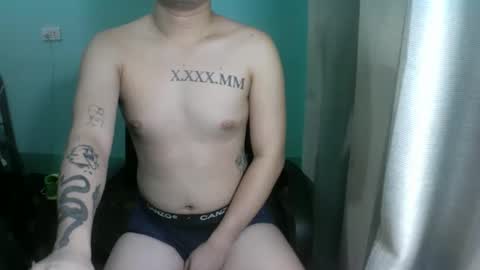 Snapshot of your_dean chatting on March 2, 11:44 pm your dean online show from March 2, 11:44 pm