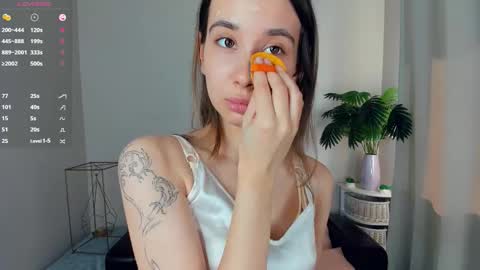 Snapshot of your_desssert chatting on March 18, 12:41 pm Lina online show from March 18, 12:41 pm