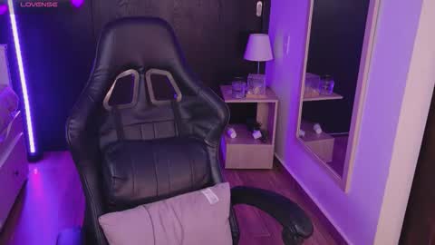 Valery online show from November 6, 1:39 am