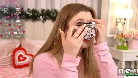 Nancy online show from April 13, 1:16 pm