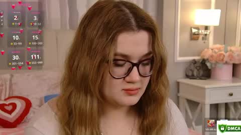 Snapshot of your_dream_nancy chatting on May 17, 1:07 pm Nancy online show from May 17, 1:07 pm